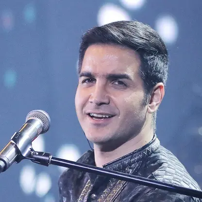 محسن یگانه