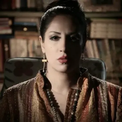 سارا نائینی